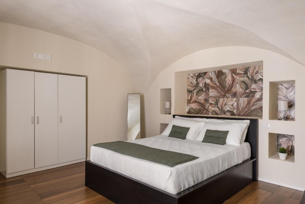 Le Pennellate Short Lets Appartement Catánia Buitenkant foto