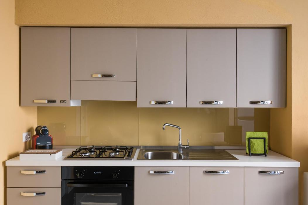 Le Pennellate Short Lets Appartement Catánia Buitenkant foto
