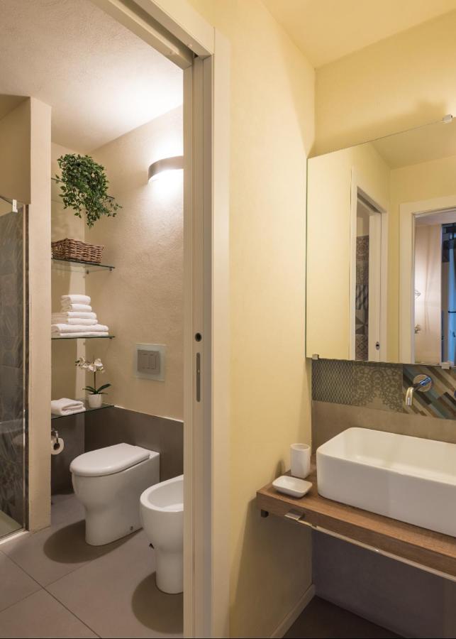 Le Pennellate Short Lets Appartement Catánia Buitenkant foto